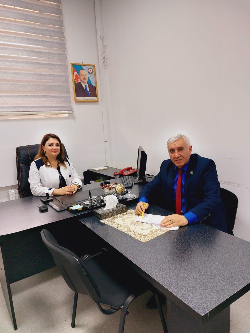 Səhiyyəmizin xidmətində duran ağ xalatlı qəhrəmanlarımız bizim güvən, inam ünvanlarımızdandır.