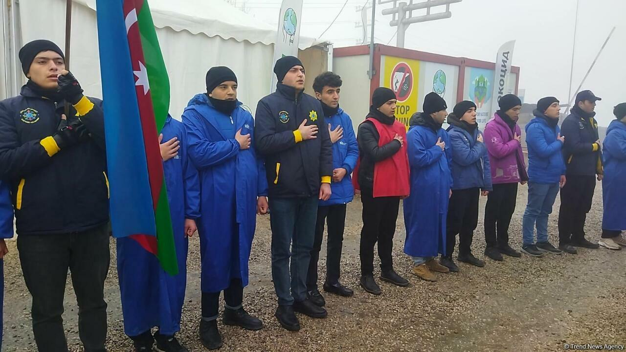 Etirazçılar şərəfli missiyalarını 100 gündür davam etdirirlər