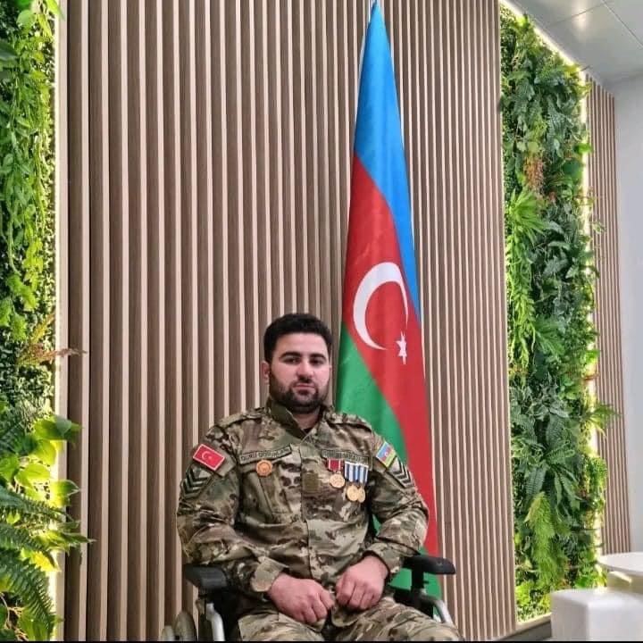 O, öz sağlamlığını bizim sağlamlığımız naminə qurban verdi. Biz də ona sağlamlığına qovuşmasında dəstək olmalıyıq!