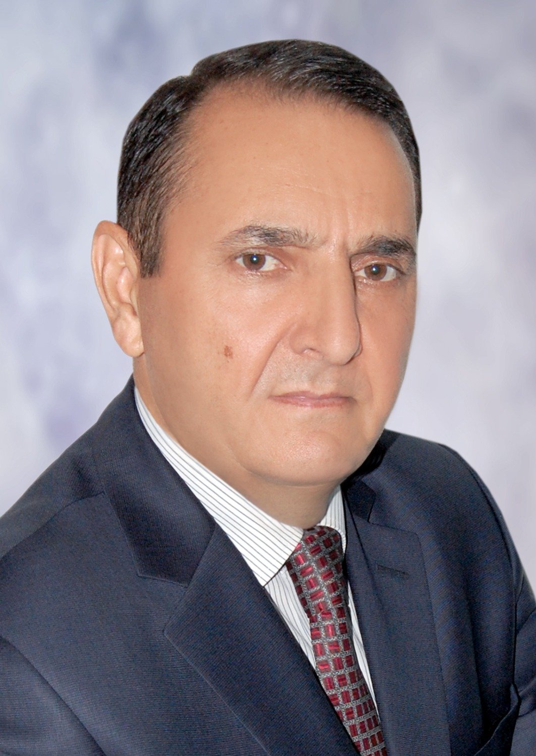 Maestro, sehirli çubuğunu al ələ...