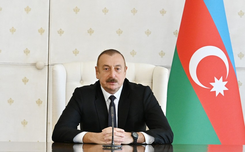 Prezident İlham Əliyev Küveyt Əmirini təbrik edib