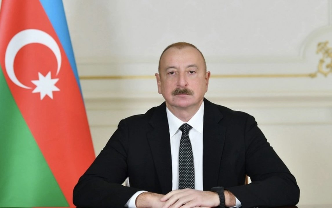 İlham Əliyev Azərbaycanın pravoslav xristian icmasını Milad bayramı münasibətilə təbrik edib