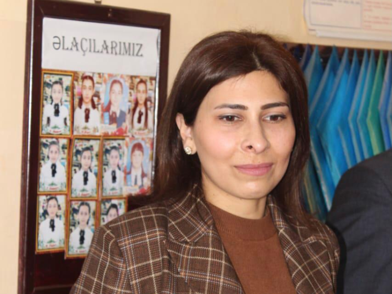 Şabran şəhər 4 saylı tam orta məktəbin direktoru Çinarə Şeydayevanın haqqında yayılanlar həqiqəti əks etdirmir - MÖVQE