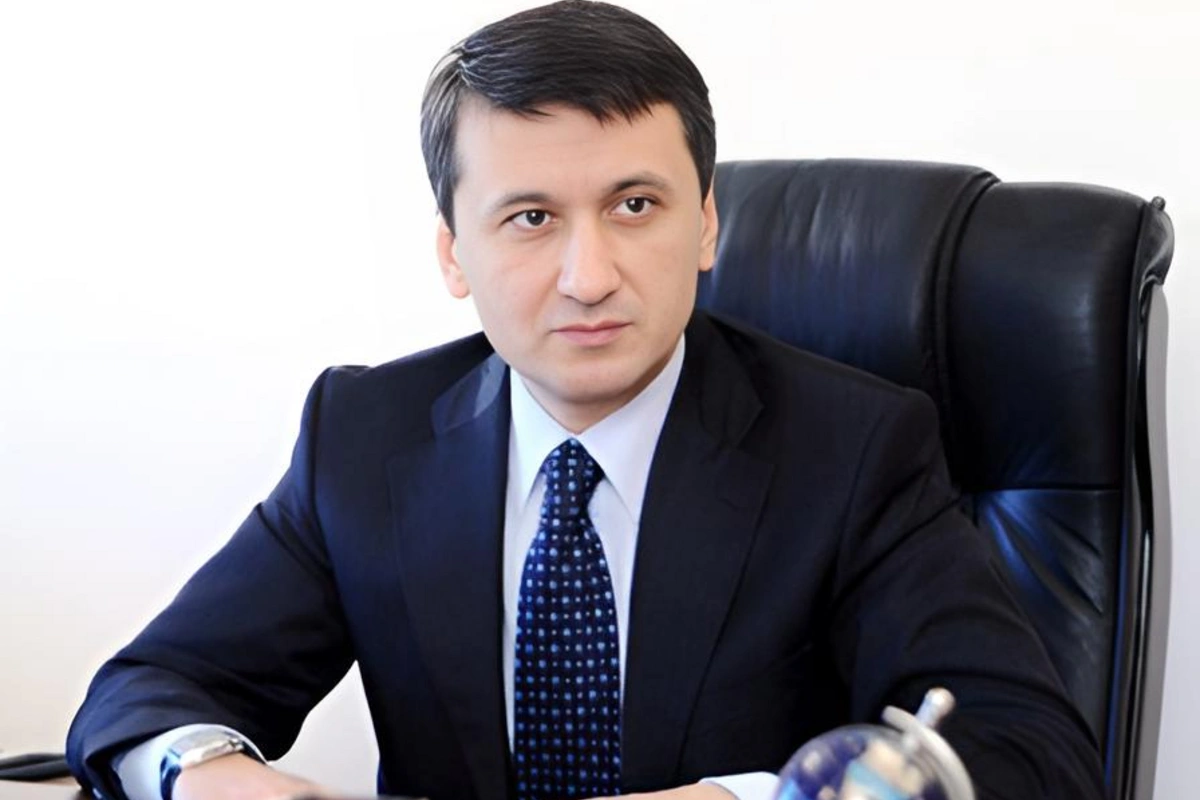 Azər Qasımov Prezidentin Mətbuat katibi vəzifəsindən azad edilib