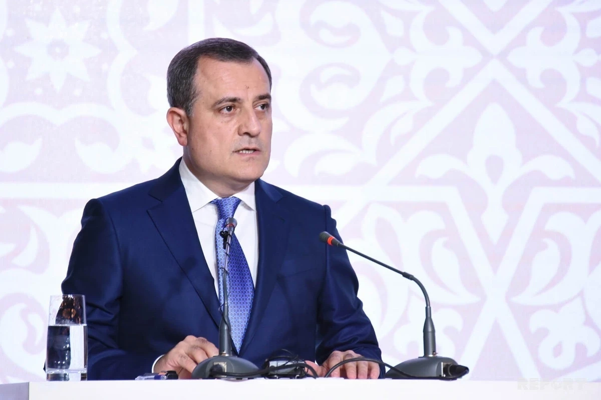 Ceyhun Bayramov Səudiyyə Ərəbistanına rəsmi səfərə yola düşüb