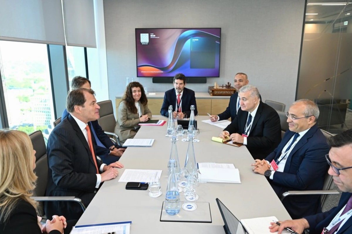 Mikayıl Cabbarov: "Azərbaycan EBRD ilə əlaqələrin inkişafına böyük önəm verir"