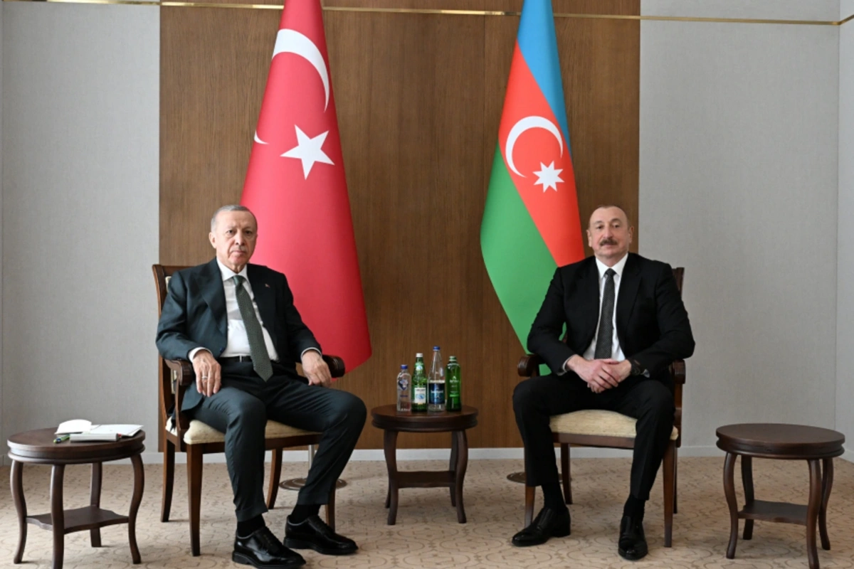 Laçında İlham Əliyevlə Ərdoğan arasında təkbətək görüş olub
