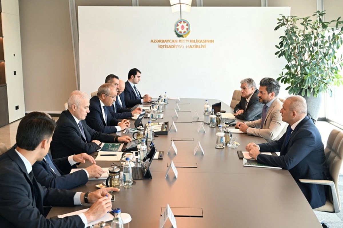 Azərbaycan və Fransa şirkəti alüminium sənayesi üzrə əməkdaşlığı müzakirə edib