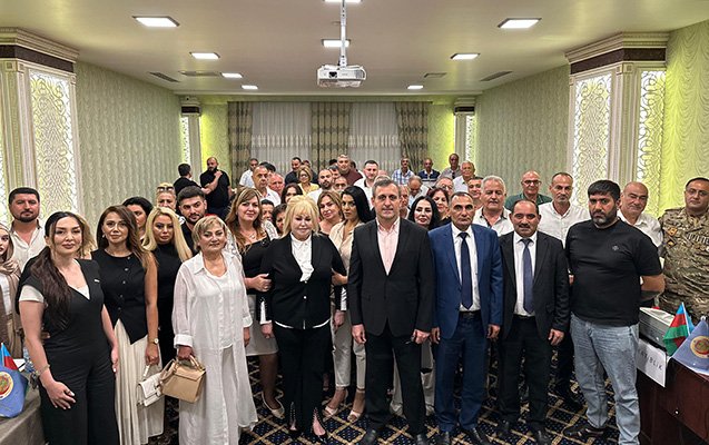 Vəhdət Partiyası Abşeronda konfrans keçirdi - Fotolar Vəhdət Partiyası Abşeronda konfrans keçirdi - Fotolar
