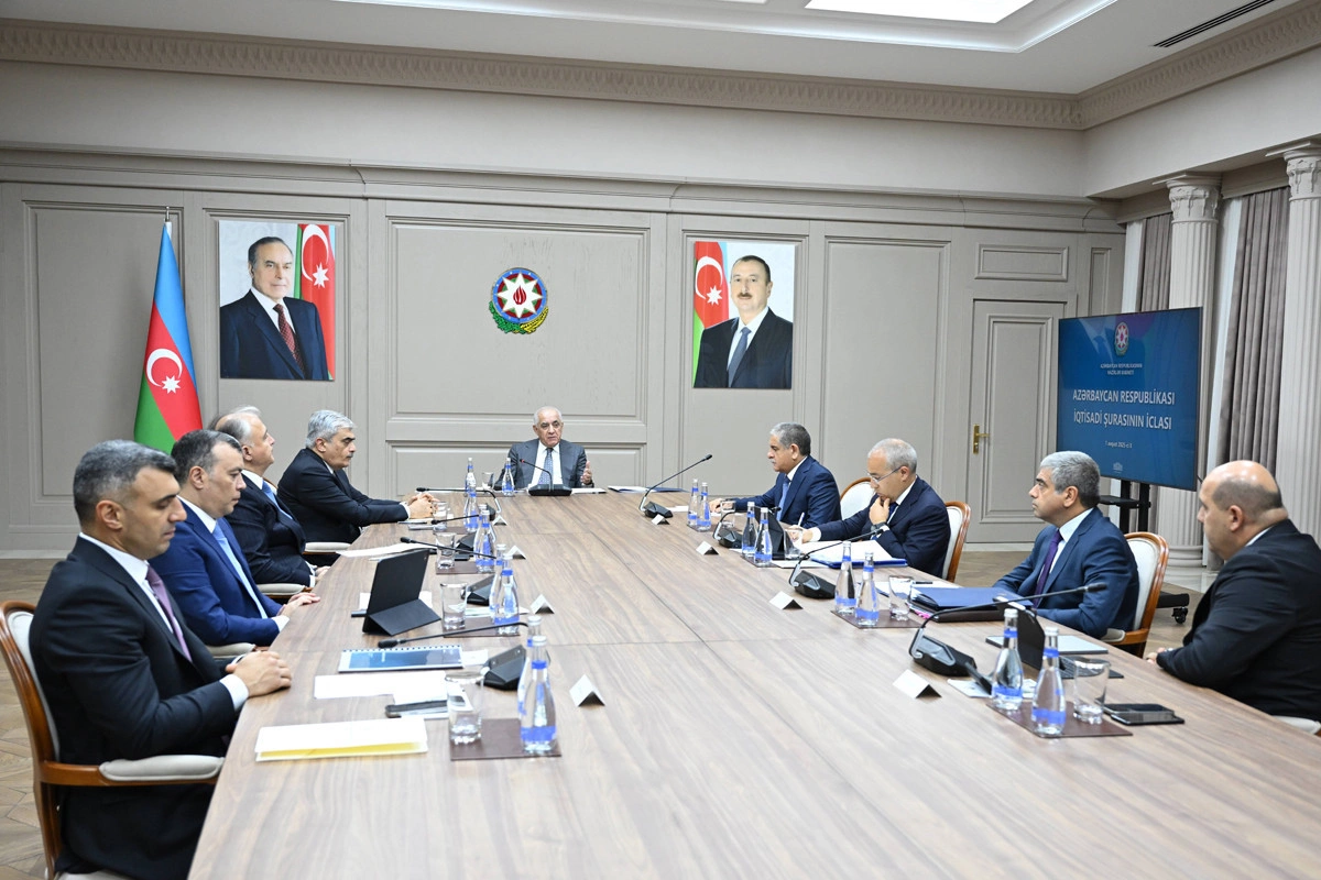 İqtisadi Şuranın növbəti iclası keçirildi, tapşırıqlar verildi
