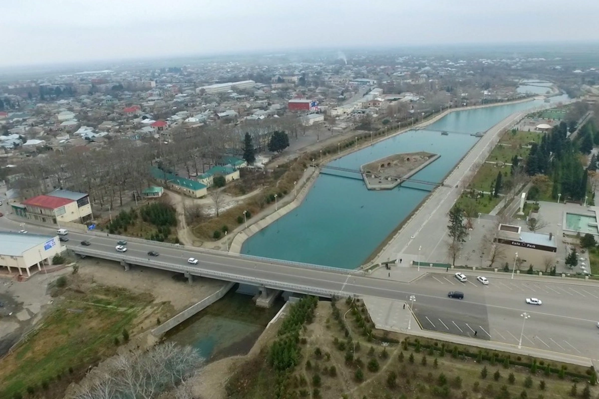 Bu ərazidə binalar TƏMİR EDİLƏCƏK
