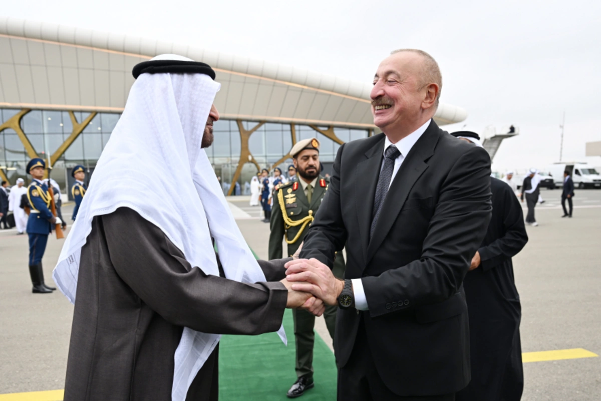 Birləşmiş Ərəb Əmirliklərinin Prezidentinin Azərbaycana rəsmi səfəri başa çatıb