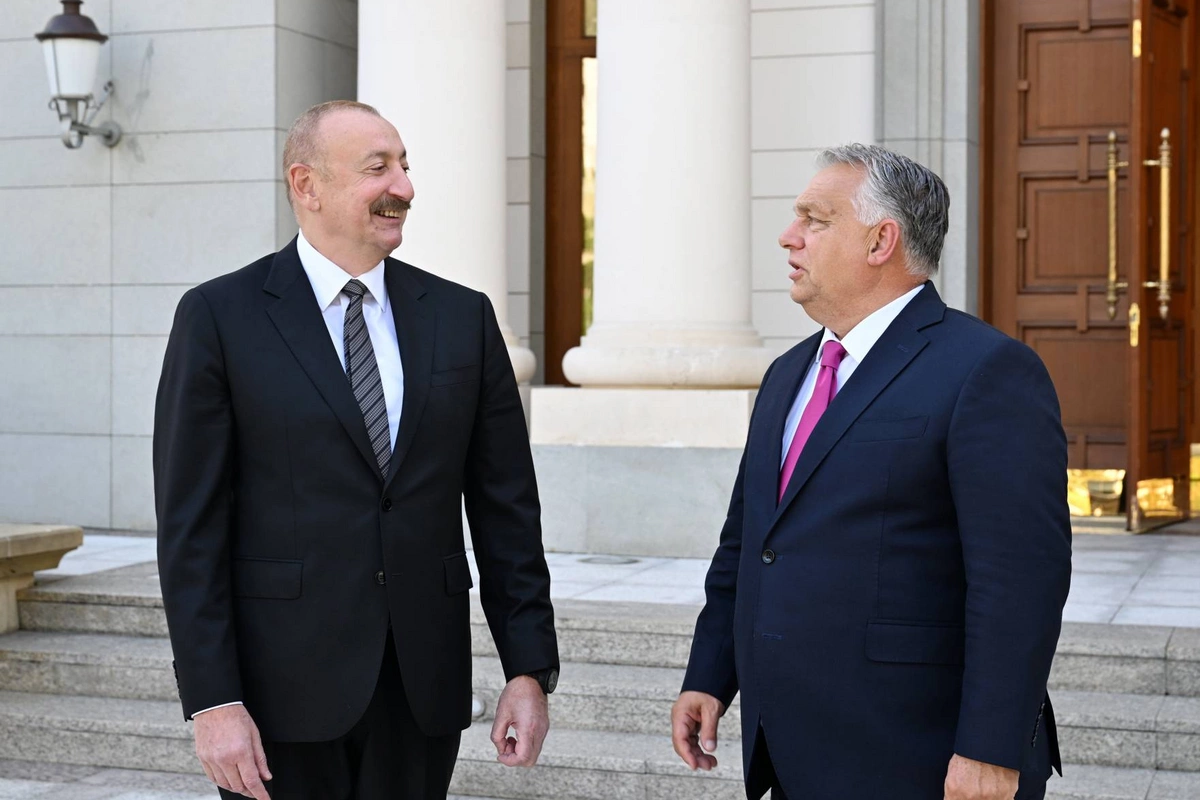 İlham Əliyev Viktor Orbanı təbrik edib