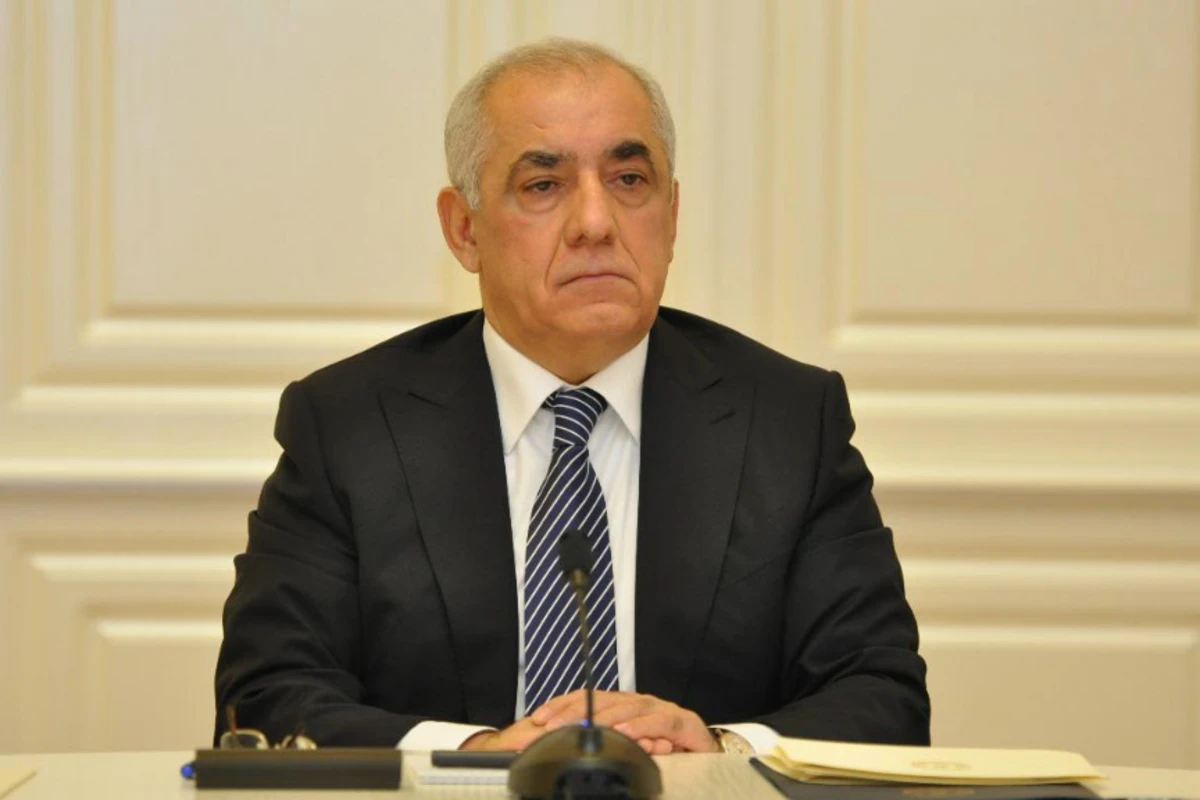 Prezidentin tapşırığına əsasən Əli Əsədov Gürcüstan Baş naziri ilə əlaqə saxlayıb