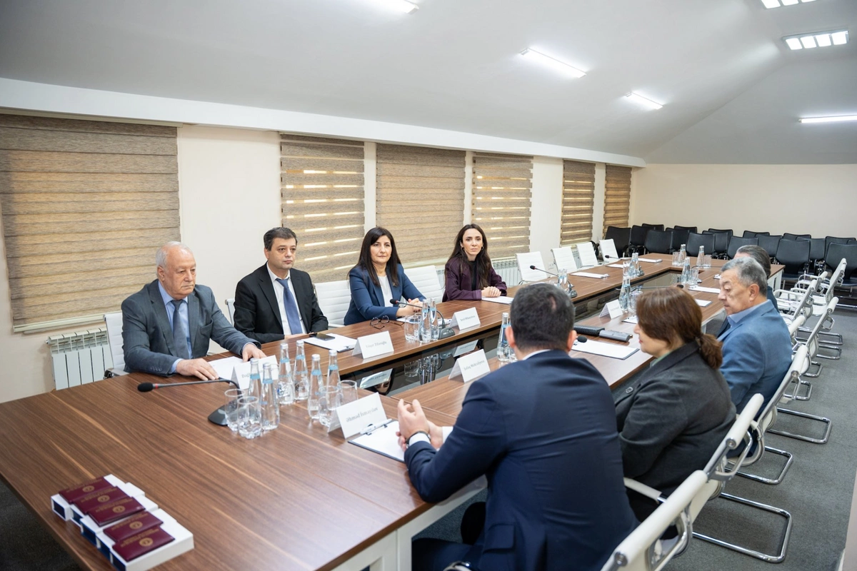 MEDİA-nın Müşahidə Şurasının iclası keçirildi: Xüsusi medallar təqdim olundu