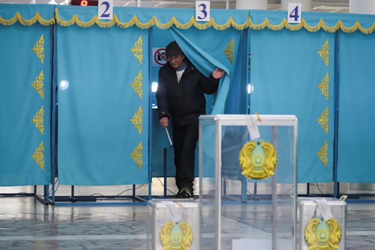 Azərbaycanın xarici ticarət dövriyyəsi 30 %-ə yaxın azalıb