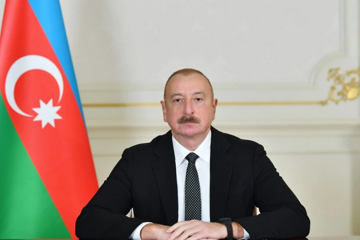 İlham Əliyev Mixeil Kavelaşvilini Gürcüstanın milli bayramı münasibətilə təbrik edib