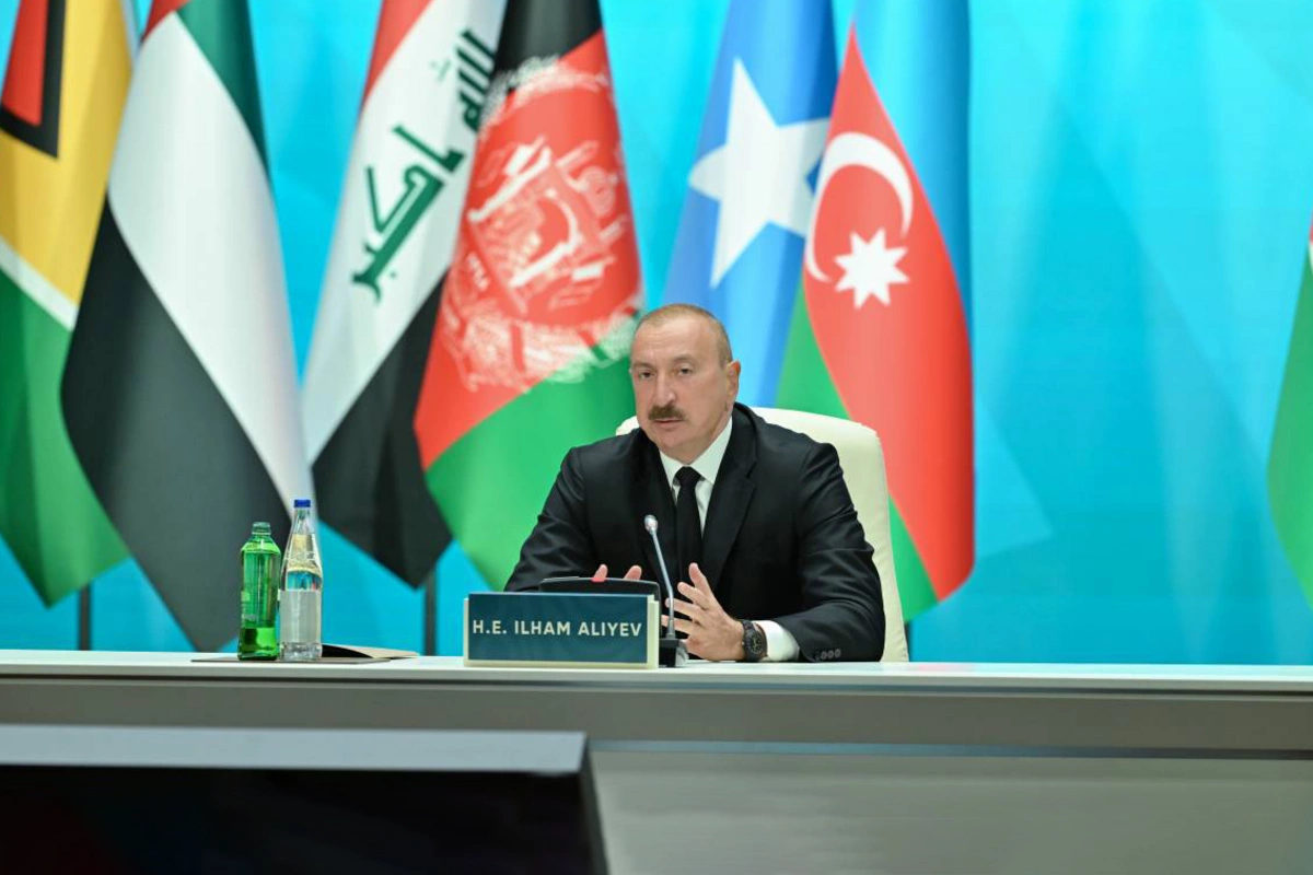Prezident: Azərbaycan vasitəsilə daşınan yükləri iki dəfə artırmaq istəyirik