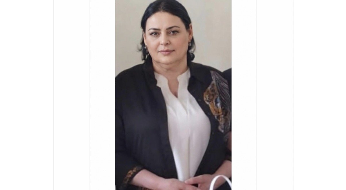 Sözlə ürəklərin sarı simində gəzişən , ömürlərdən əsərlər yaradan imzaların sahibi: Rəna Nəcəfqızı!